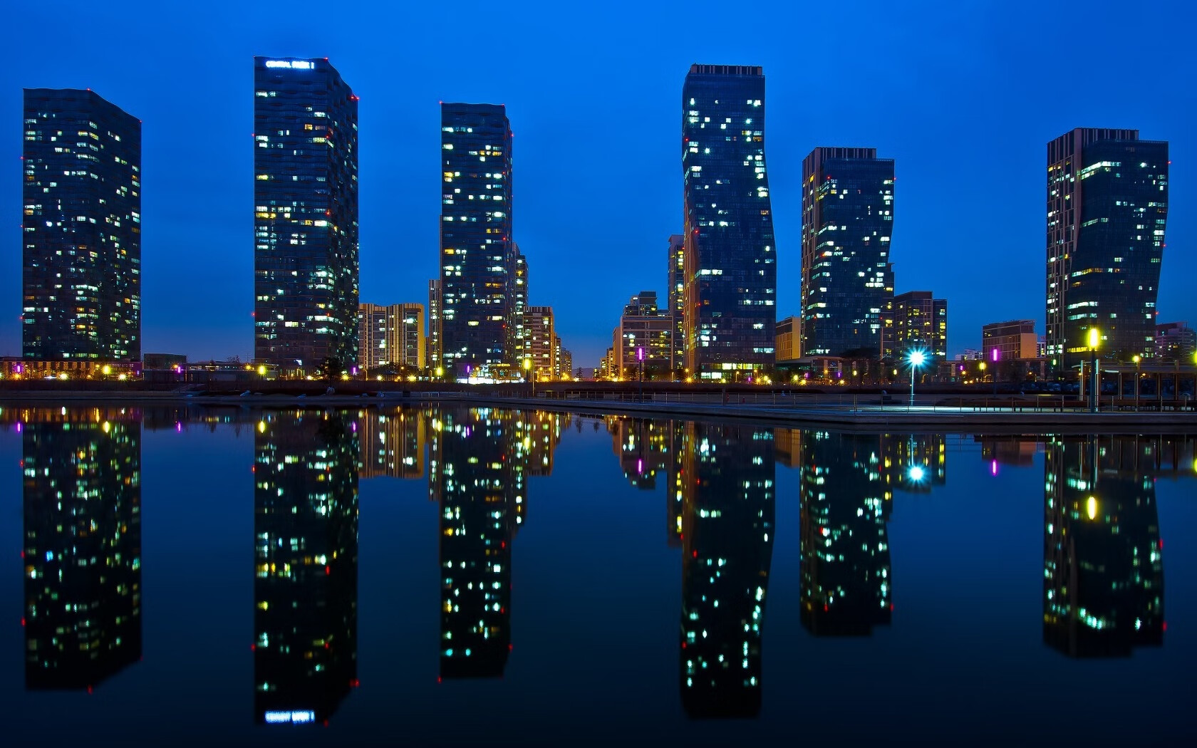 莱比锡年轻球员崭露头角，莱比锡青训